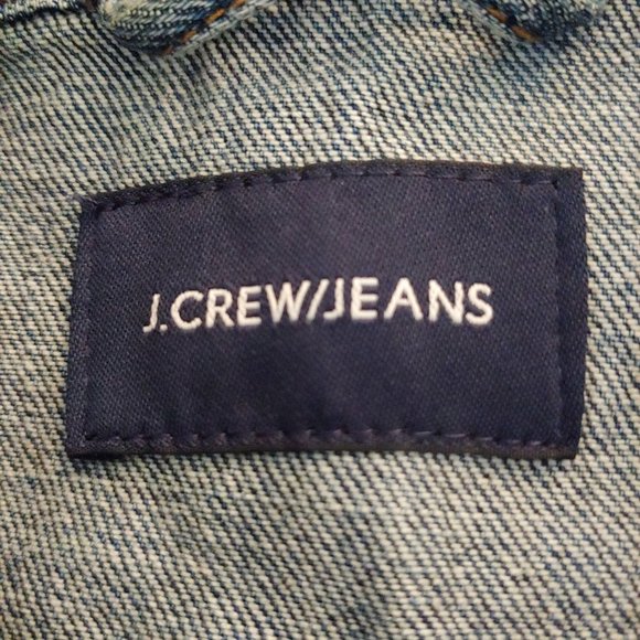 J. Crew medium wash jean jacket Medium - Picture 7 of 9